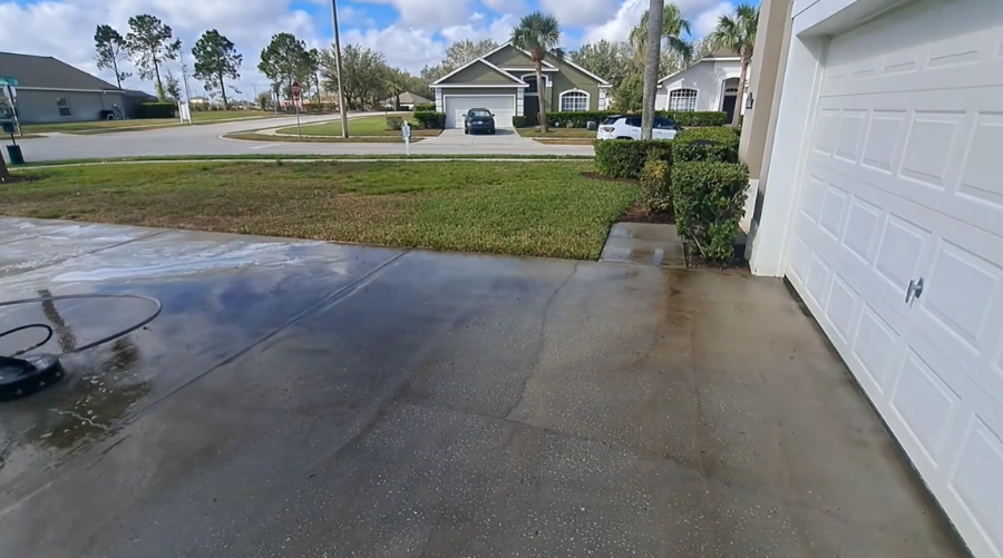 Soft wash roof cleaning Vero Beach